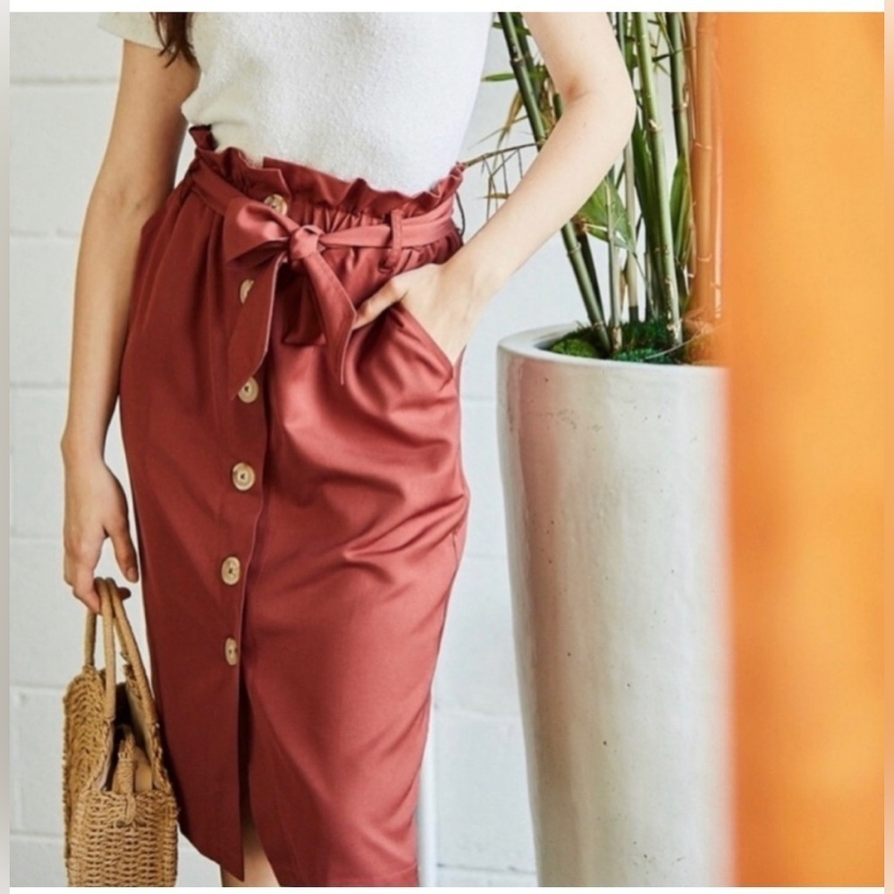Entro Rust Midi Skirt With Button Detail - image 1